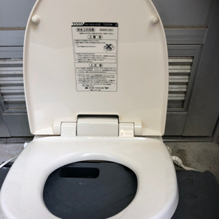 【ネット決済】TOTO トイレ　電気便座　電気消臭機　ウォームレットG