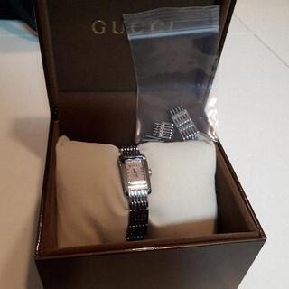 GUCCI グッチ 腕時計 時計 参考上代 14万8000円  状態よし GUCCI グッチ 腕時計 時計 参考上代 14万8000円 状態よし