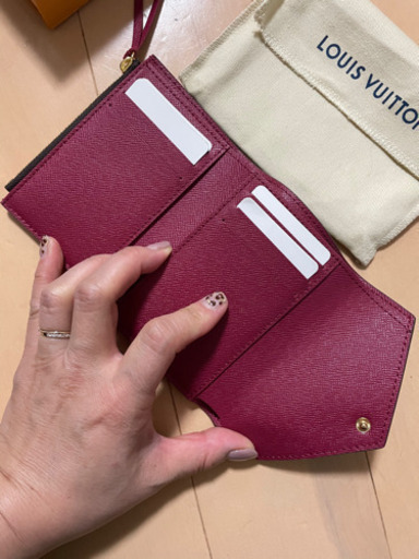 ヴィトン　ミニ財布
