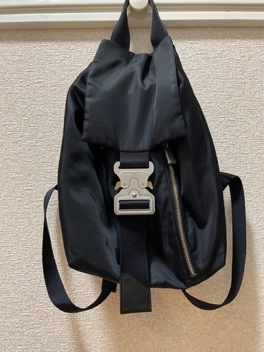 1017ALXY9SM ブラックタンクバックパック