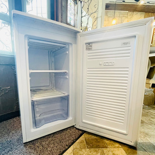 大活躍しそうな冷凍庫！2019年製アイリスオーヤマ60L冷凍庫