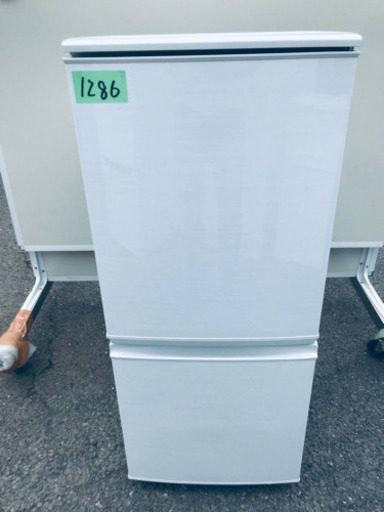 ①✨2017年製✨1286番 シャープ✨ノンフロン冷凍冷蔵庫✨SJ-D14C-W‼️