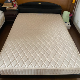 シモンズベッド　取りに来れる方