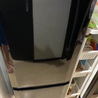 【ネット決済】冷蔵庫お譲りします。