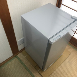 【ネット決済】75L 冷蔵庫 2015年製(DR-77AS)