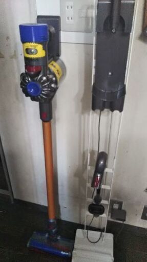 掃除機 dyson v8fluffy