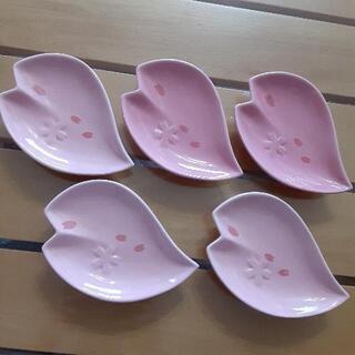 桜型の和皿*醤油皿*お茶請けにも(*^^*)