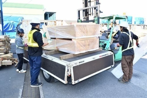 トラック運転手 お弁当100円 月給25万円 みんなで協力して運ぶから未経験からでも安心 いなばん 千葉の物流の正社員の求人情報 有限会社いなばん ジモティー