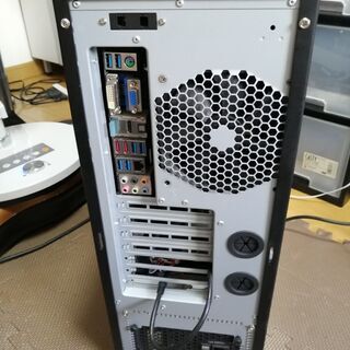 デスクトップパソコン　フルタワー　中古品　動作確認済　ジャンク扱い