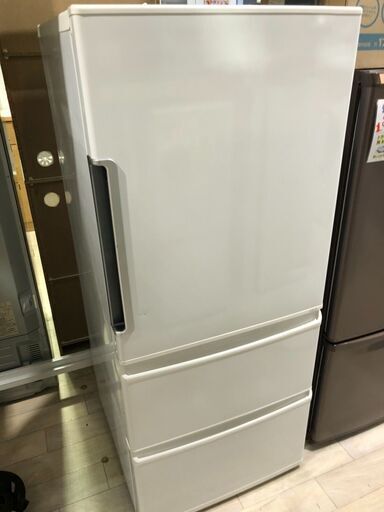 冷蔵庫　272L　アクア　2016年