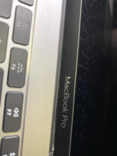 【引渡し、配送どちらも可能】MacBook pro 2017 13.3インチ スペースグレイ