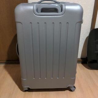 【対応中】キャリーケース　スーツケースの画像