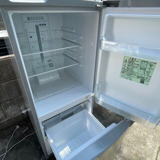 当日翌日配送可■都内近郊無料で配送、設置いたします■2017年製 Panasonic 冷蔵庫 NR-B149W-S■PA01