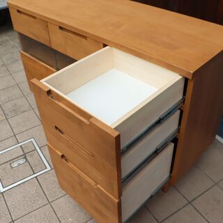 unico(ウニコ)のアメリカのカフェスタイルをイメージしたヴィンテージ