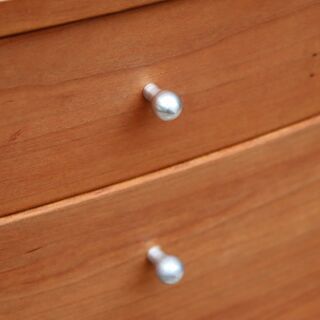 THE CONRAN SHOP(コンランショップ)のMagunussen＆Franssonデザイン WAVE チェリー材４段チェストです♪ナチュラルでシンプルなタンスは北欧スタイルやカフェスタイルに！