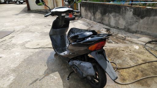 ホンダライブディオZXタイプ AF35 黒 エナメルシート グリップ新品