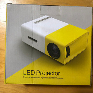 【ネット決済・配送可】小型LEDプロジェクター
