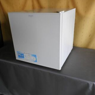 ユーイング・１ドアサイコロ型冷蔵庫 ５０L ２０１１年 美品お買い得品