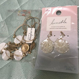 ❤️新品❤️貝殻ネックレス&貝殻風イヤリング2個セット