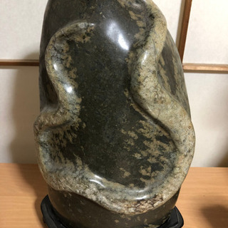 25000円値下げ‼︎お買得‼︎蛇石 蛇紋石 ヘビ石 天然石 置物 縁起物 銘