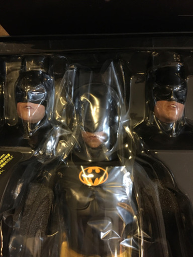 ホットトイズ バットマンリターンズ バットマン＆ブルース・ウェイン（２体セット） ホットトイズバットマン＆ブルース・ウェイン(2体セット)