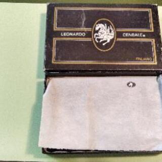 レオナルド・チェンバレ　カードケース