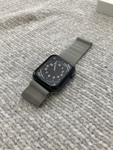 【新品同様ほぼ未使用！手渡可能】【総額定価42000円→35000円】Apple Watch SE GPSモデル 44ミリ スペースグレー