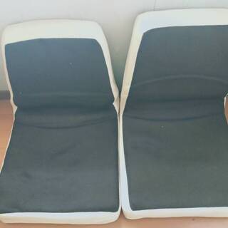 座椅子　2個セット　直接取引歓迎　取り置き無料 愛知県岡崎市から