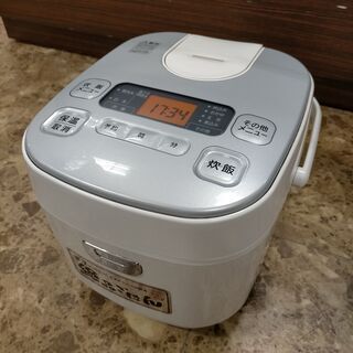 アイリスオーヤマ 炊飯ジャー 5.5合炊き ホワイト DK…