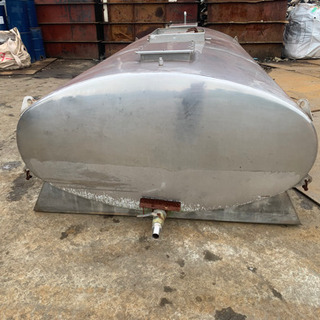 ステンレス製大型タンク 50万円