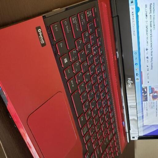 16番FUJITSU におう Core i5 SSD ROM8G カメラ Blu-ray