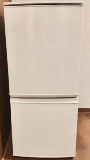シャープ　冷蔵庫　SJ-D14C ホワイト　2017年式