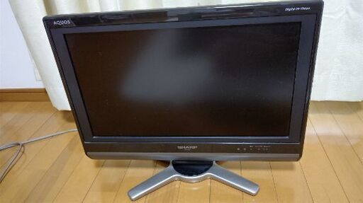 SHARP　テレビ　20型