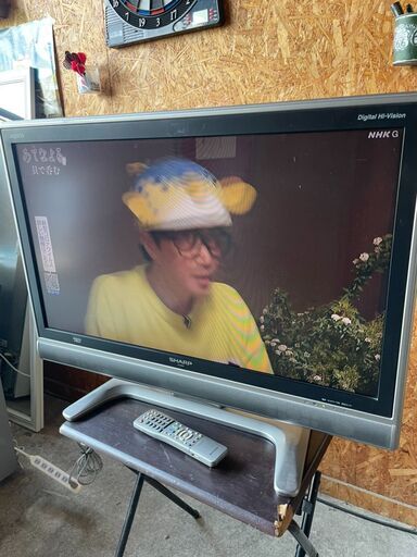 K1005　シャープ　液晶テレビ　32型　2008年