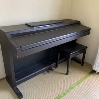 【お取引中】ヤマハ　電子ピアノ　YDP-301  中古美品　椅子付き