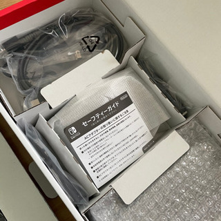 新品 任天堂 Switch 本体 ネオン