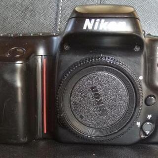 Nikon F50D