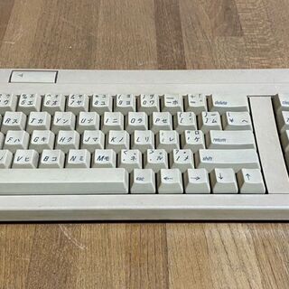 【ジャンク】Macintosh　Color Classic Ⅱ　現状販売 Yahoo!オークション - 「color classic ii」Mac (パソコン) の落札相場