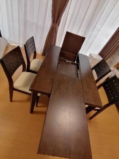 ダイニングテーブル 椅子x4脚