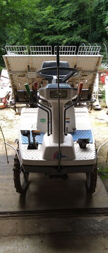 イセキ4条植田植え機