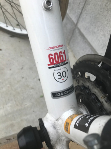 Louis Garneau ルイガノ J24CROSS(300)(AI) LG WHITE [24インチ