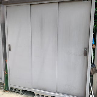 【値下げしました】残り1台になりました！ヨド物置