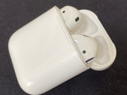 Apple AirPods(第一世代)