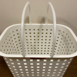 ランドリーバスケット　プラスチックバスケット　洗濯カゴ