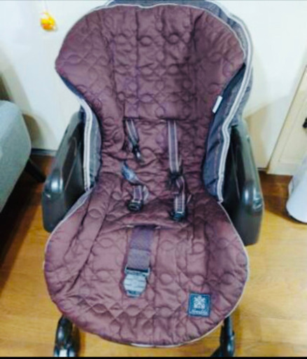 コンビ ハイローチェア ハイアンドロー AUTO SWING 電動スウィング