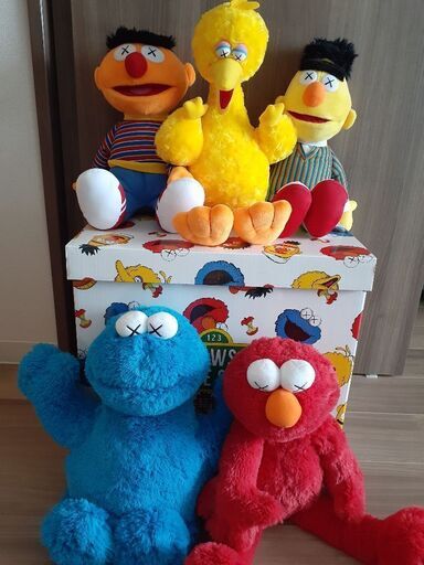 セサミストリートのコンプリボックス
