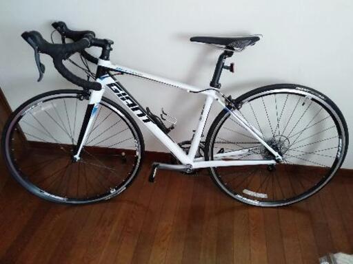 GIANT DEFY4 XS ホワイト 新古品