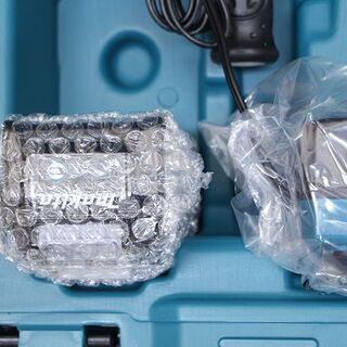 未使用品 makita マキタ 40mm 40Vmax 充電式 ハンマドリル 4.0Ah