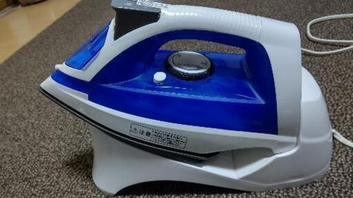 スチームアイロン　コードレス