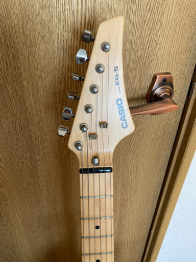 ☆レア物☆珍品☆CASIO/EG-5/エレキング/スピーカー内蔵エレキギター